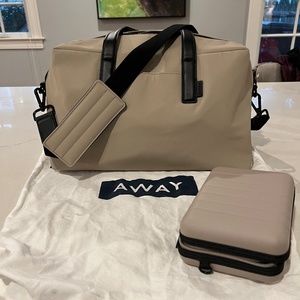 AWAY Everywhere Medium Bag and  Mini Suitcase Set